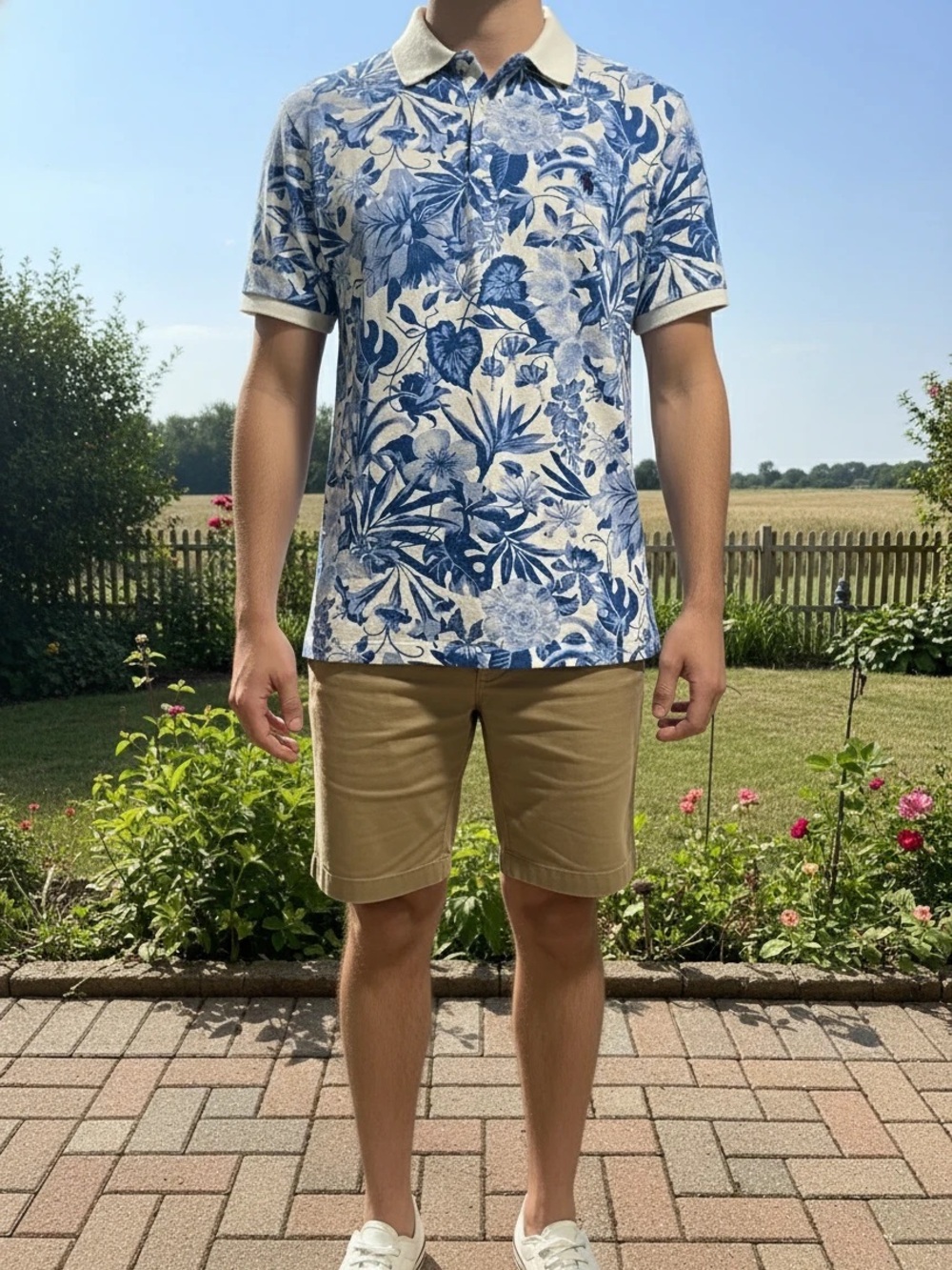 Polo by Ralph Lauren Men’s White and Blue Tropical-Print Polo, Size XL